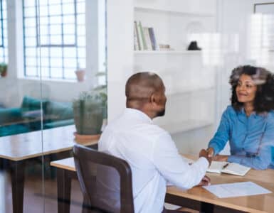 How to Negotiate Salaries and Raises Effectively 