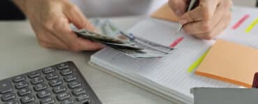 How to Run a No-Spend November (or Any Month) Challenge